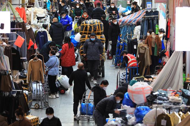 鄭州微商女裝貨源批發(fā)市場，鄭州微商女裝貨源批發(fā)市場地址？